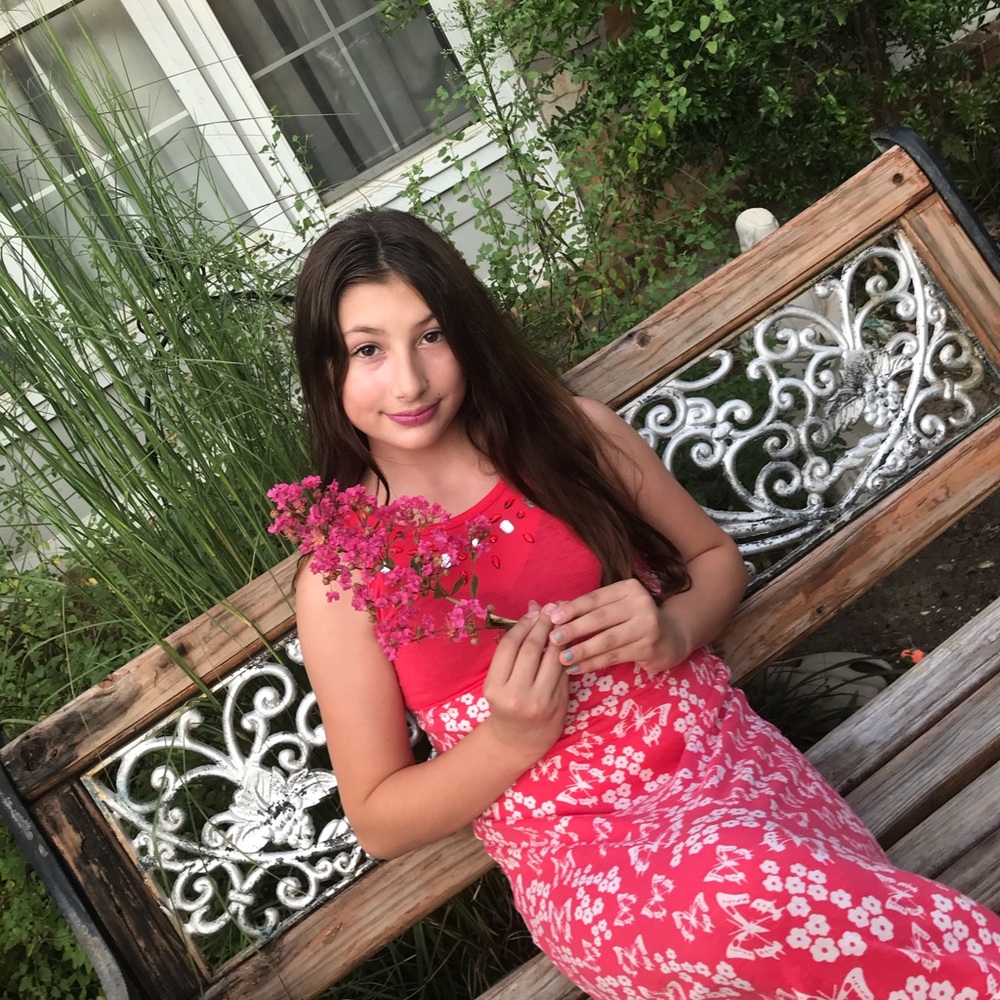 Meet your Posher, Sydnee